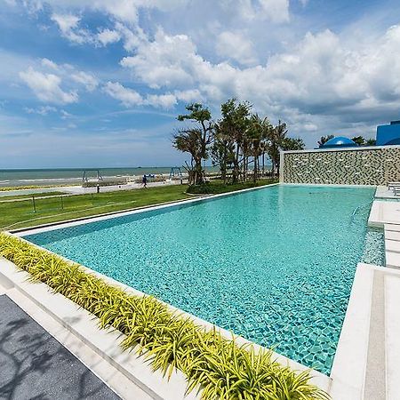 The Crest Santora Hua Hin Apartment Exterior photo